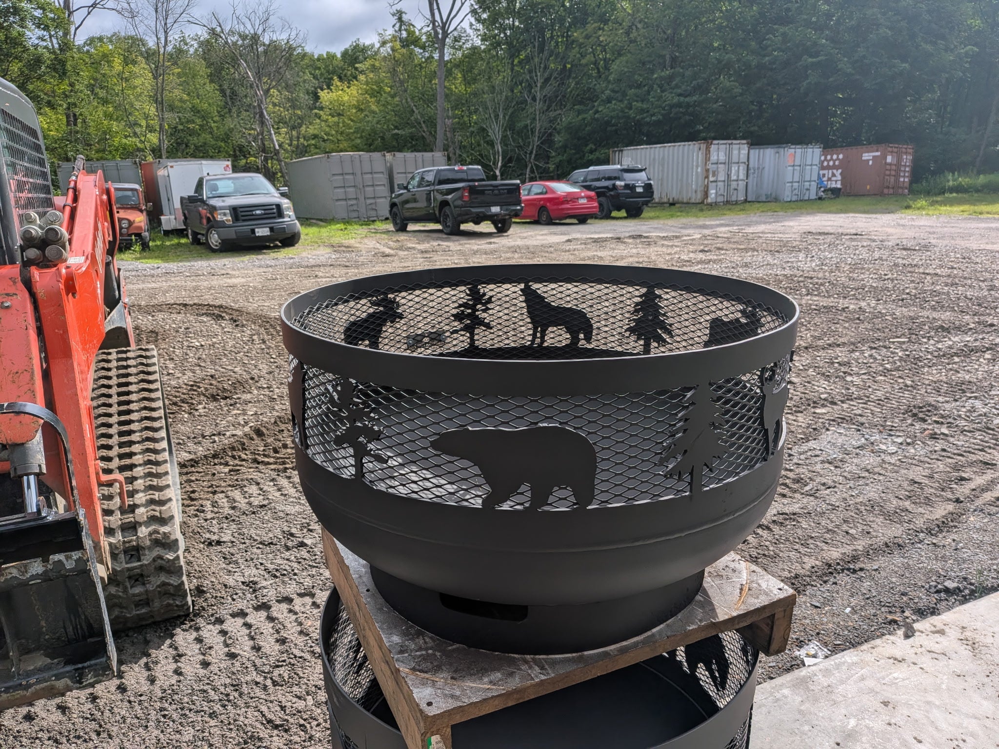 Low Profile Carved Fire Pit - Wildlife 1B