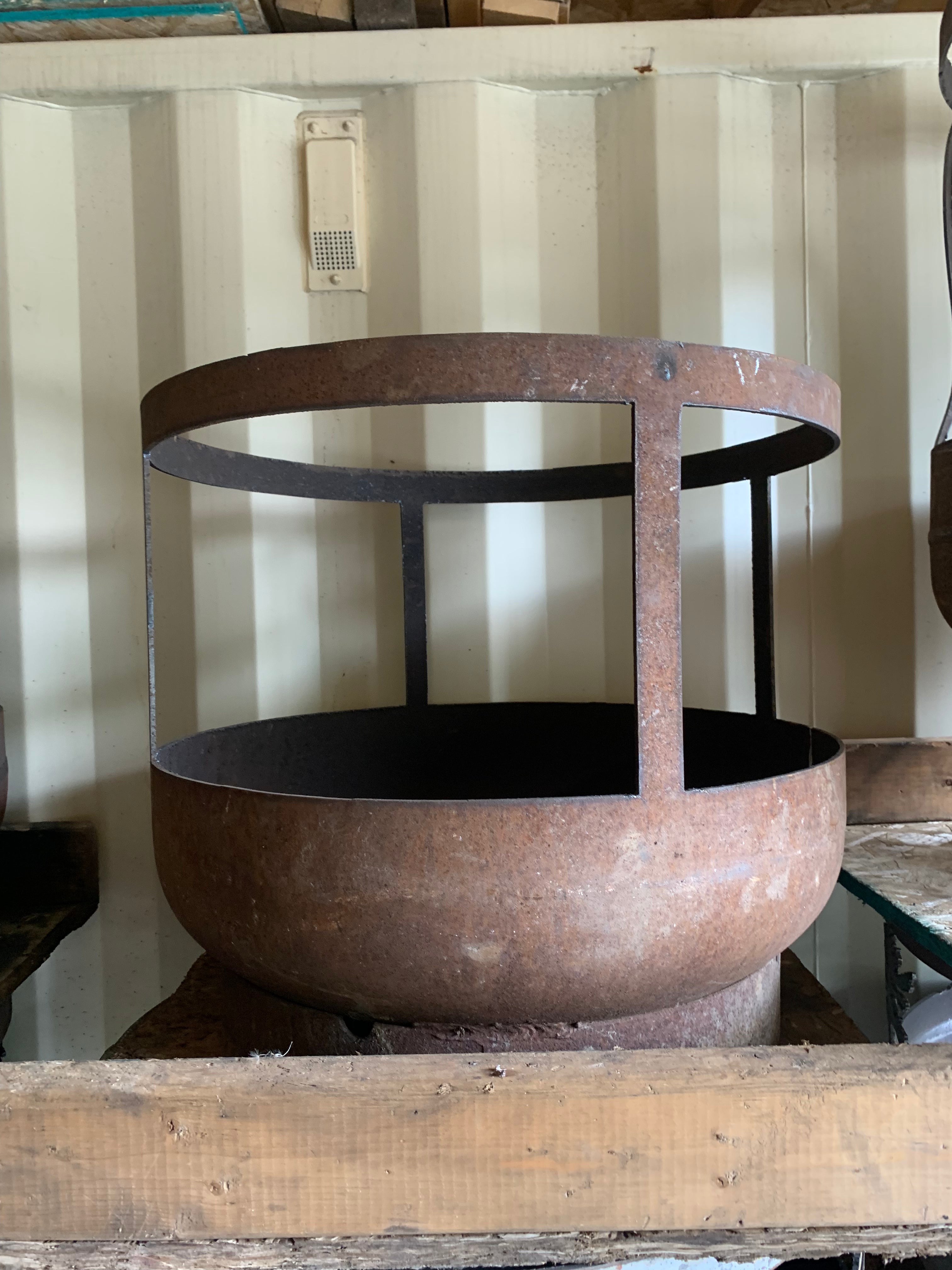 Standard Size Carved Fire Pit - Plain Straight Posts